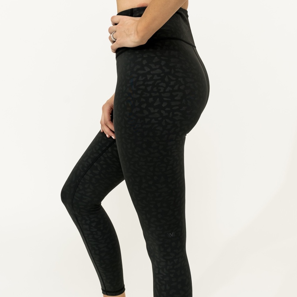 IVL Collective Chi Chi Leggings